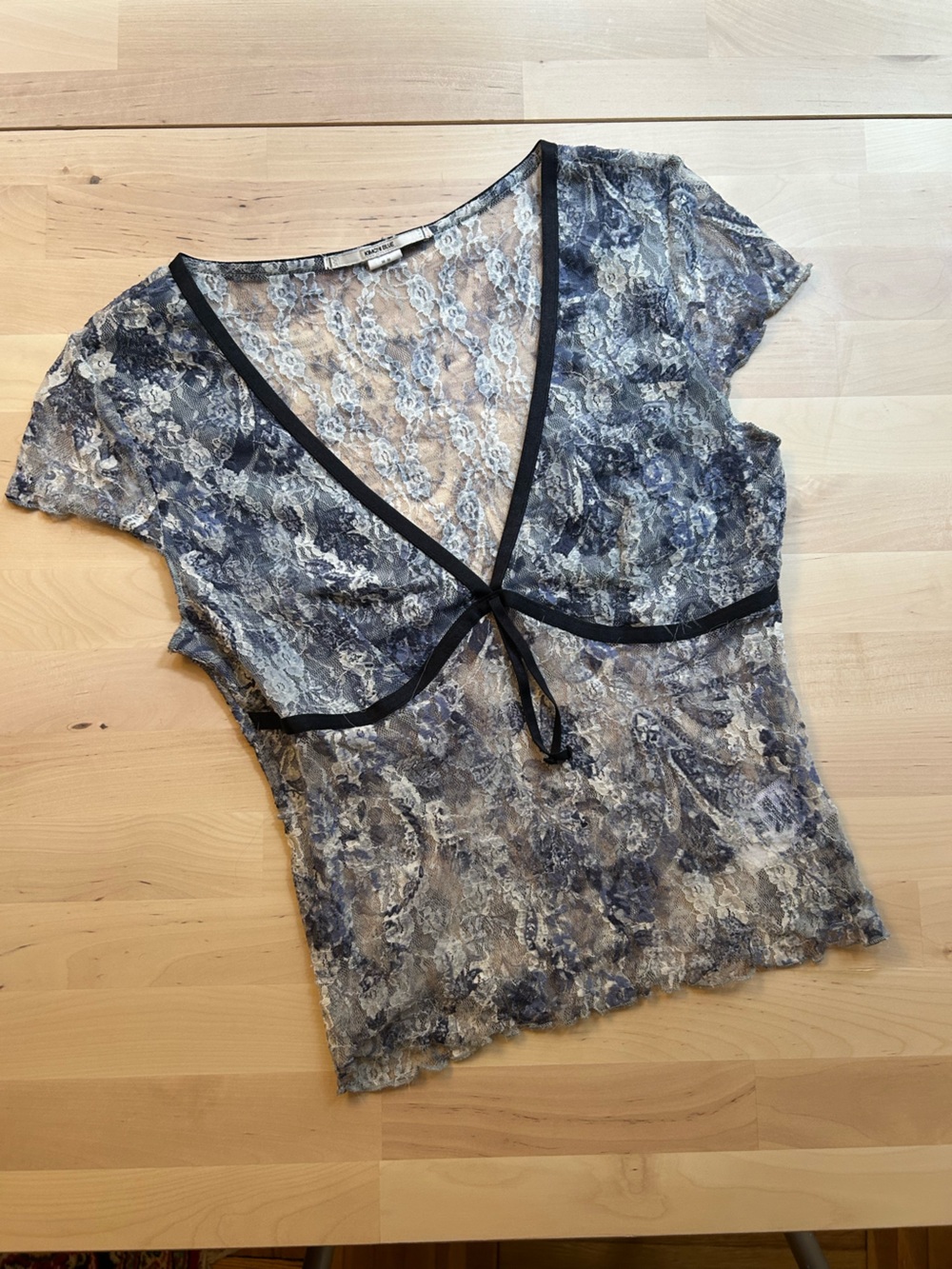 Y2K Urban Outfitters Sheer Lace top in Blue and White with Tie Detail